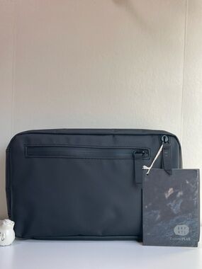 Gravel The Explorer Plus Toiletry Bag New With Tag 🏷️ Black